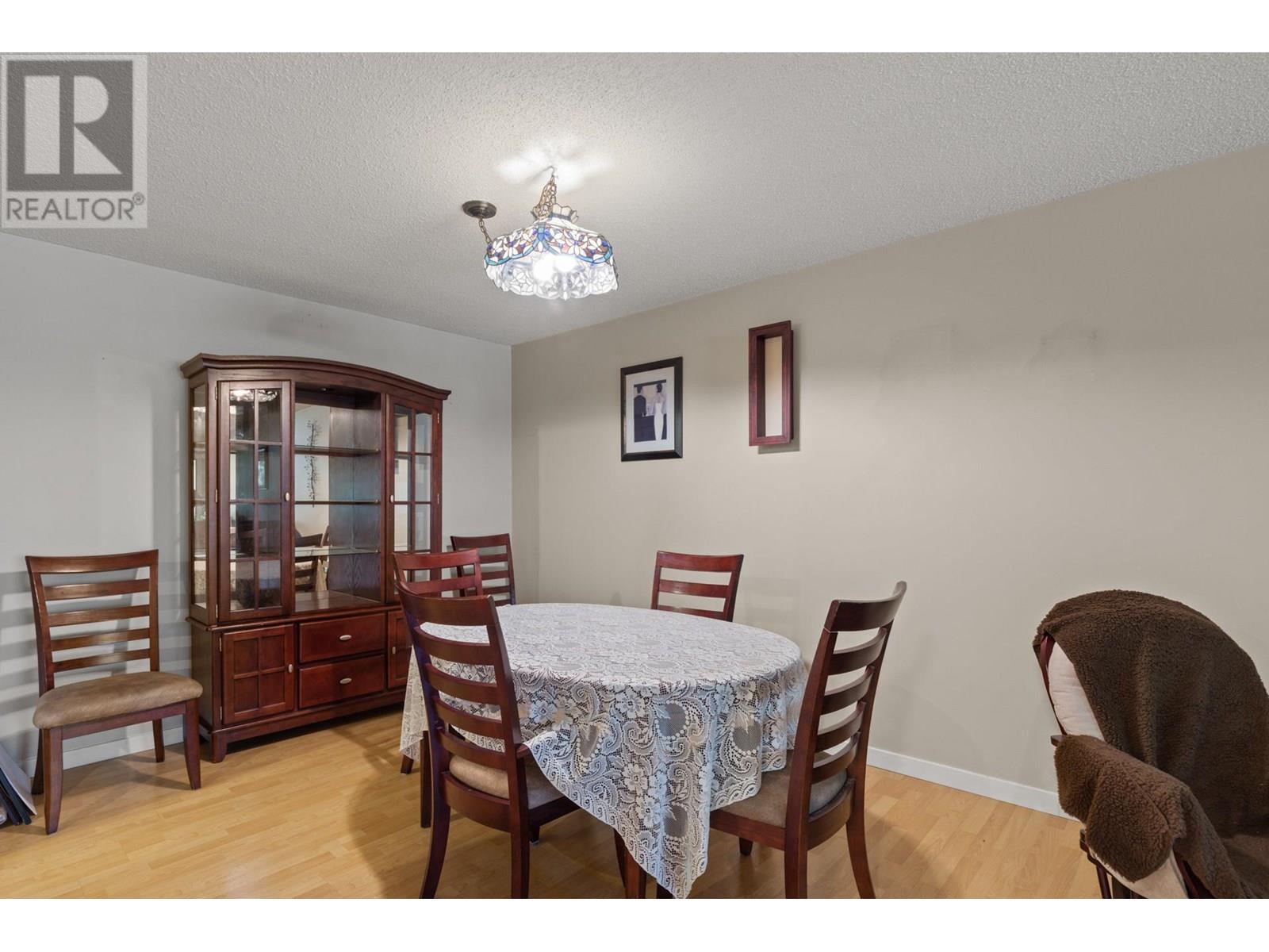 1035 Bernard Avenue Unit# 108. Kelowna, British Columbia