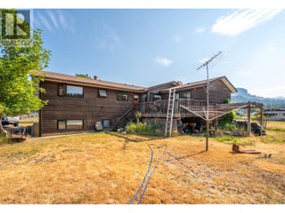 181 Carr Crescent. Oliver, British Columbia