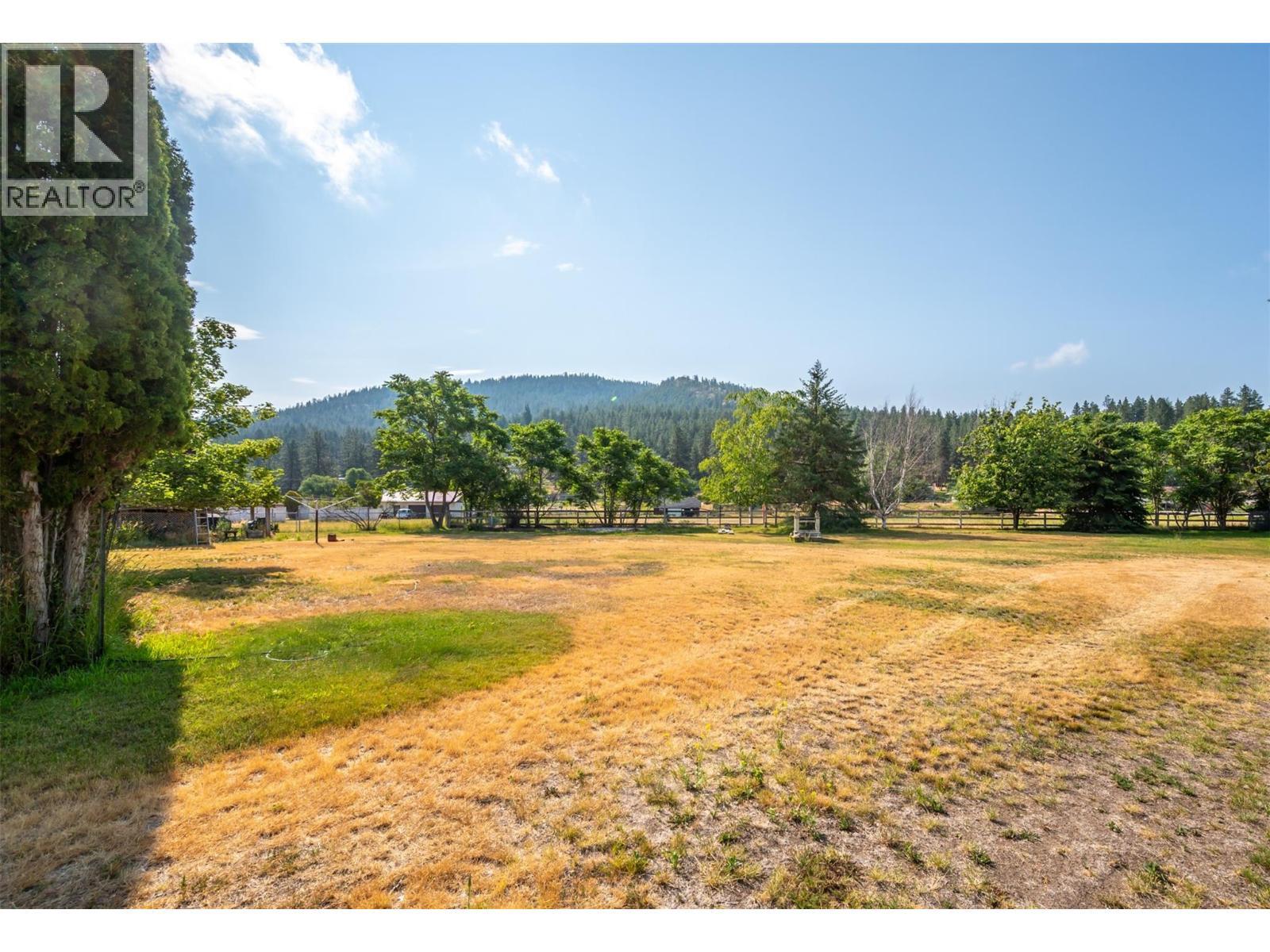 181 Carr Crescent. Oliver, British Columbia