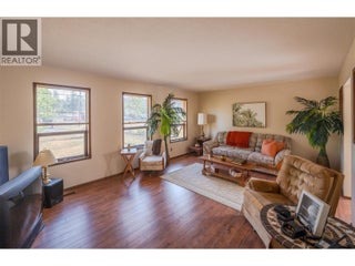 181 Carr Crescent. Oliver, British Columbia