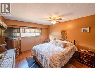 181 Carr Crescent. Oliver, British Columbia