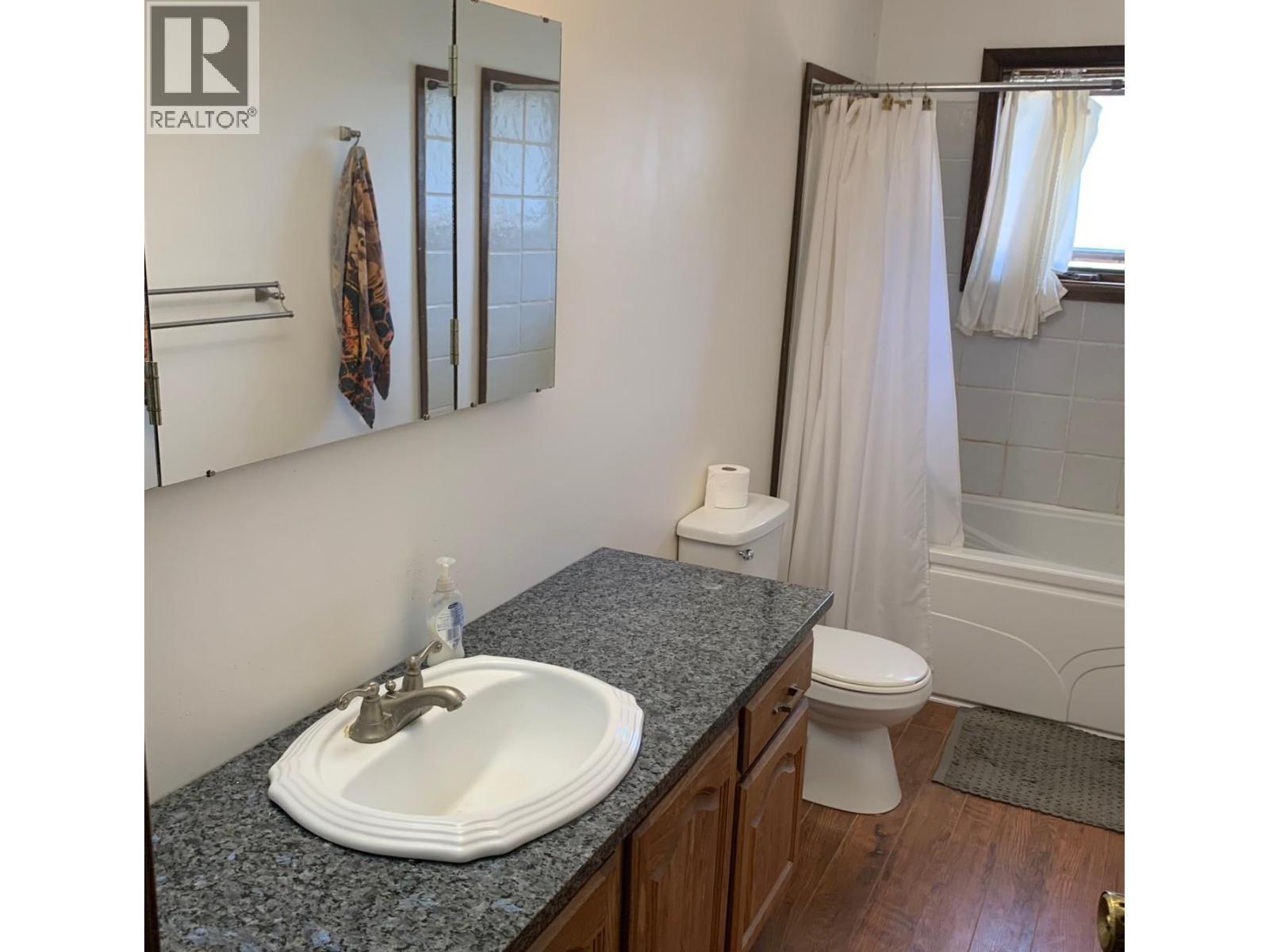 181 Carr Crescent. Oliver, British Columbia