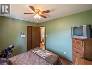 181 Carr Crescent. Oliver, British Columbia