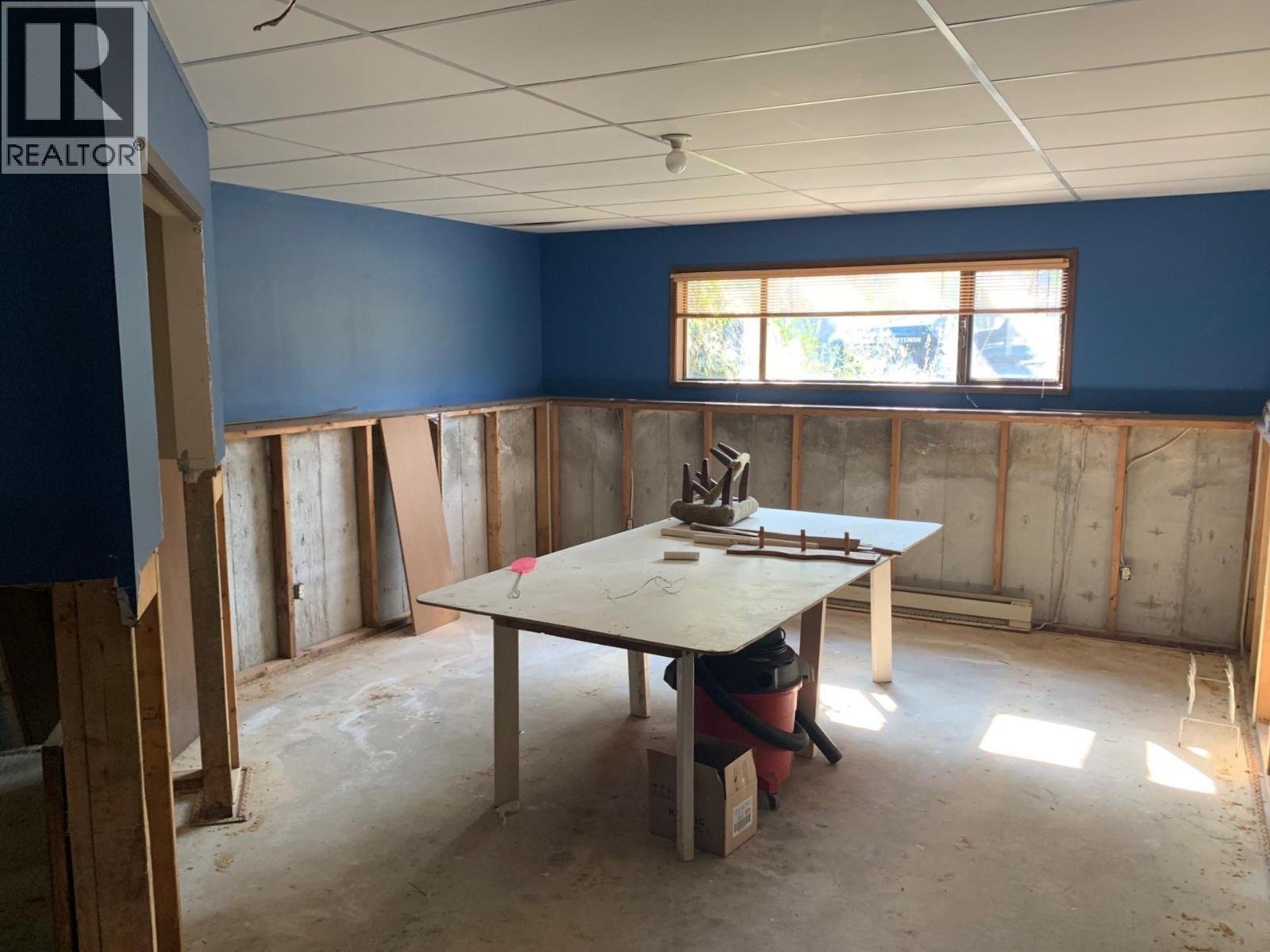 181 Carr Crescent. Oliver, British Columbia