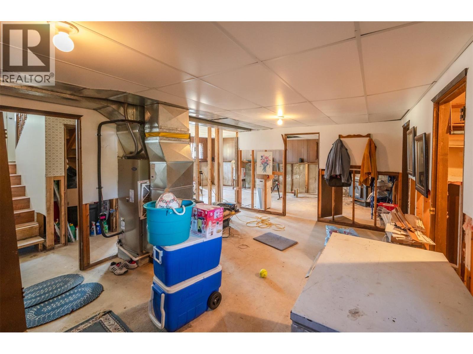 181 Carr Crescent. Oliver, British Columbia