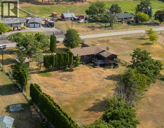 181 Carr Crescent. Oliver, British Columbia