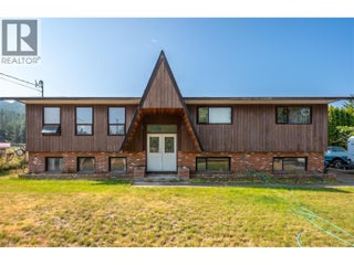 181 Carr Crescent. Oliver, British Columbia