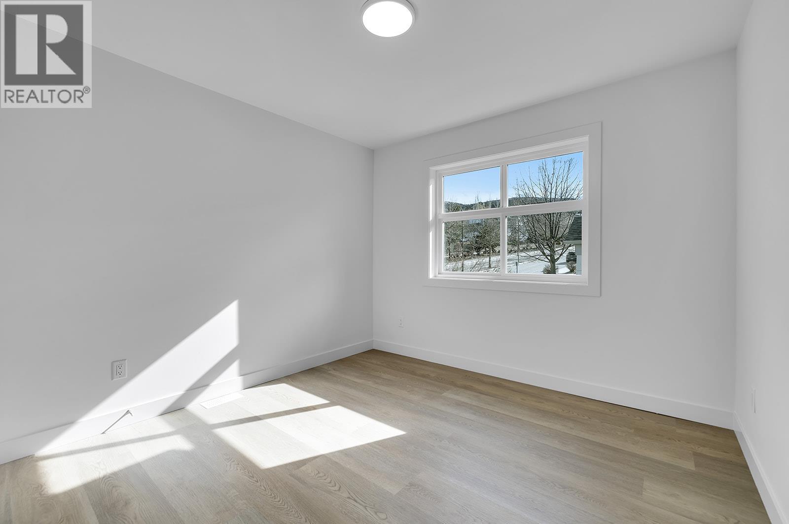 5300 Main Street Unit# 124. Kelowna, British Columbia