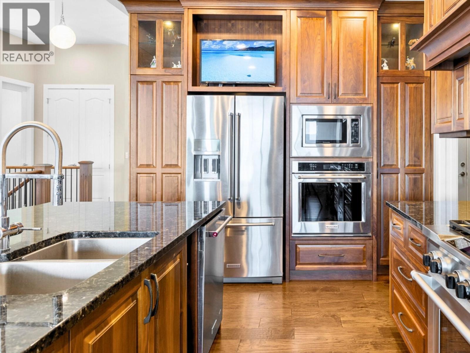 5580 Trestle Ridge Court. Kelowna, British Columbia