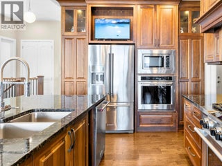 5580 Trestle Ridge Court. Kelowna, British Columbia