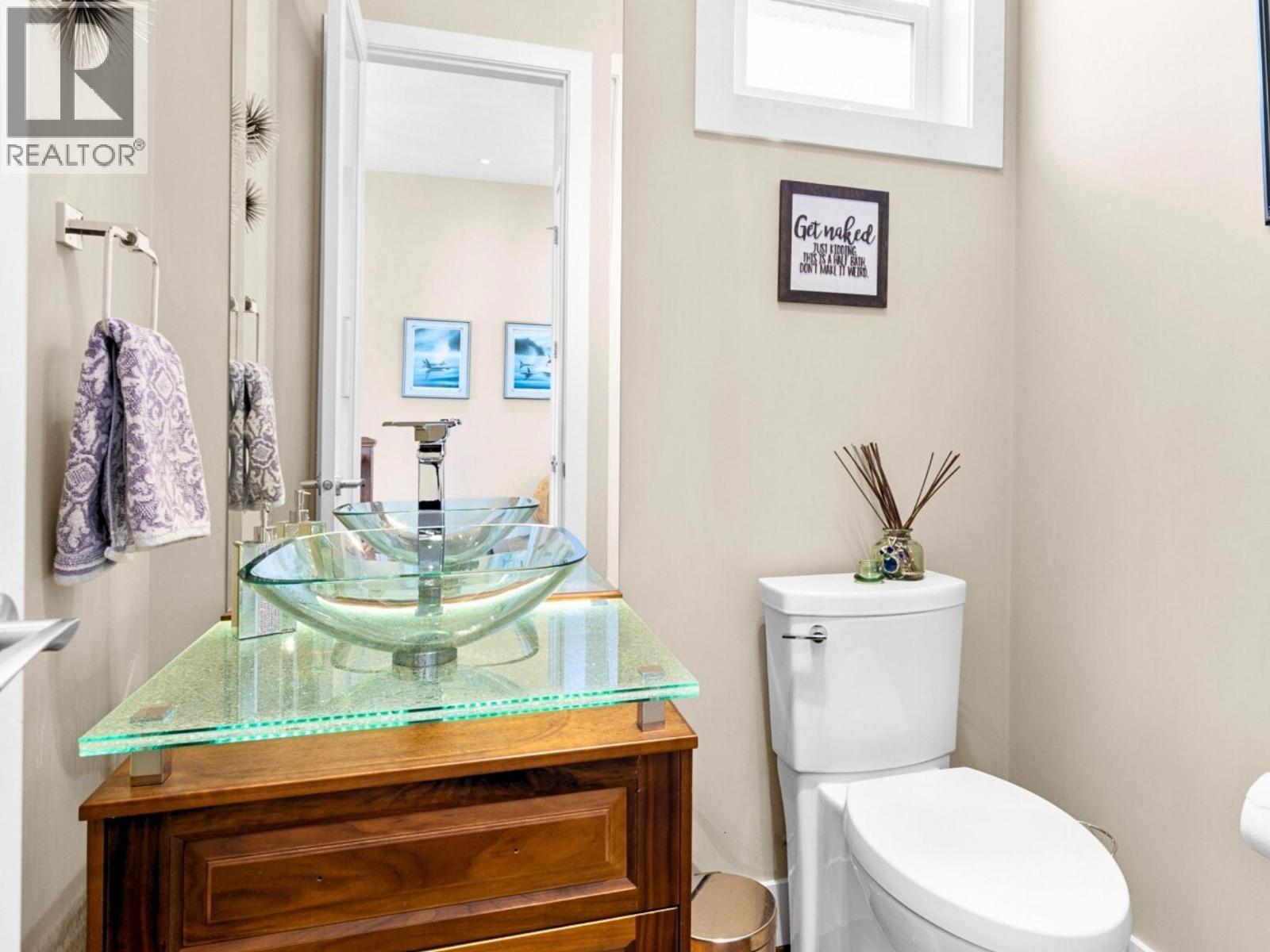 5580 Trestle Ridge Court. Kelowna, British Columbia