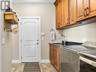 5580 Trestle Ridge Court. Kelowna, British Columbia