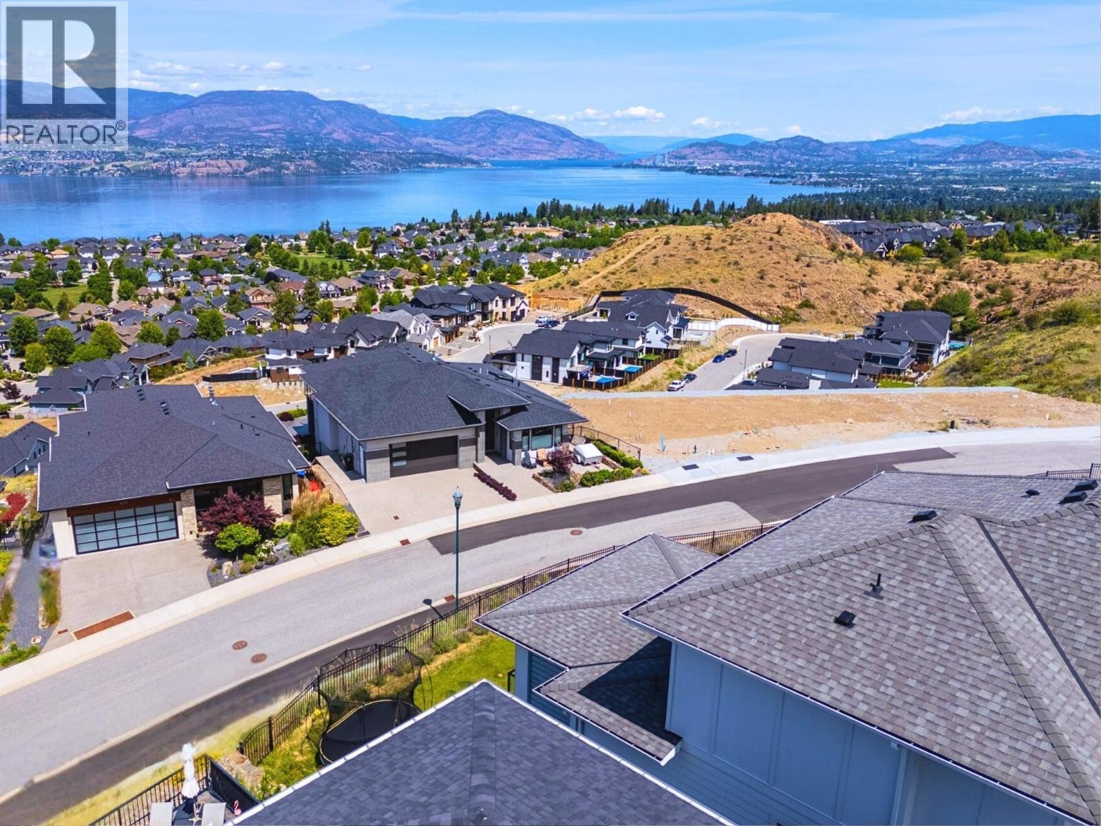 5580 Trestle Ridge Court. Kelowna, British Columbia