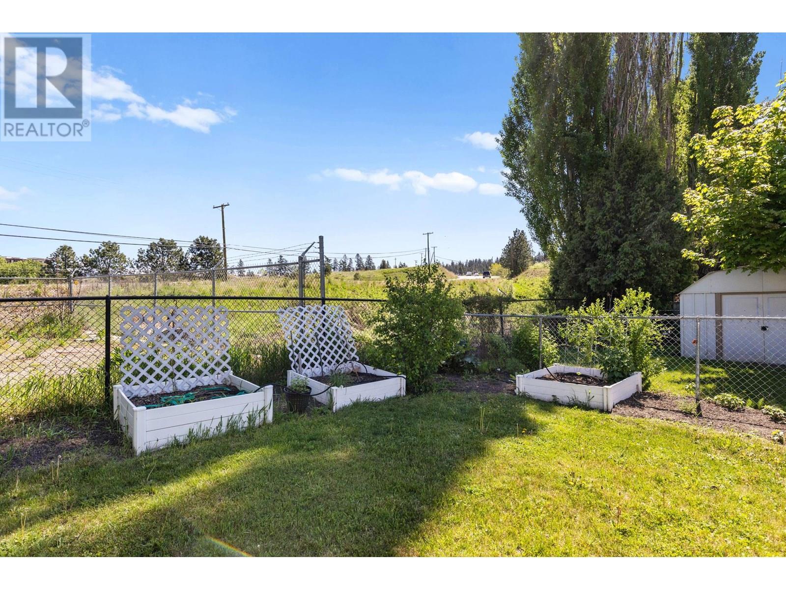 1525 Westside Road S Unit# 54. Kelowna, British Columbia