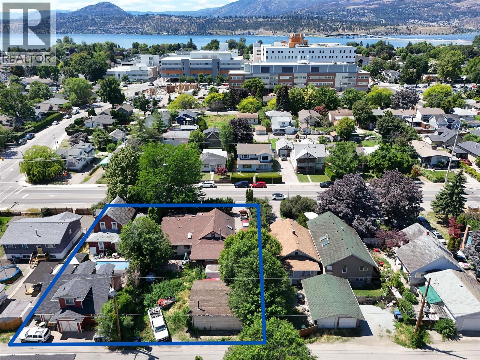 2277 Richter Street. Kelowna, British Columbia