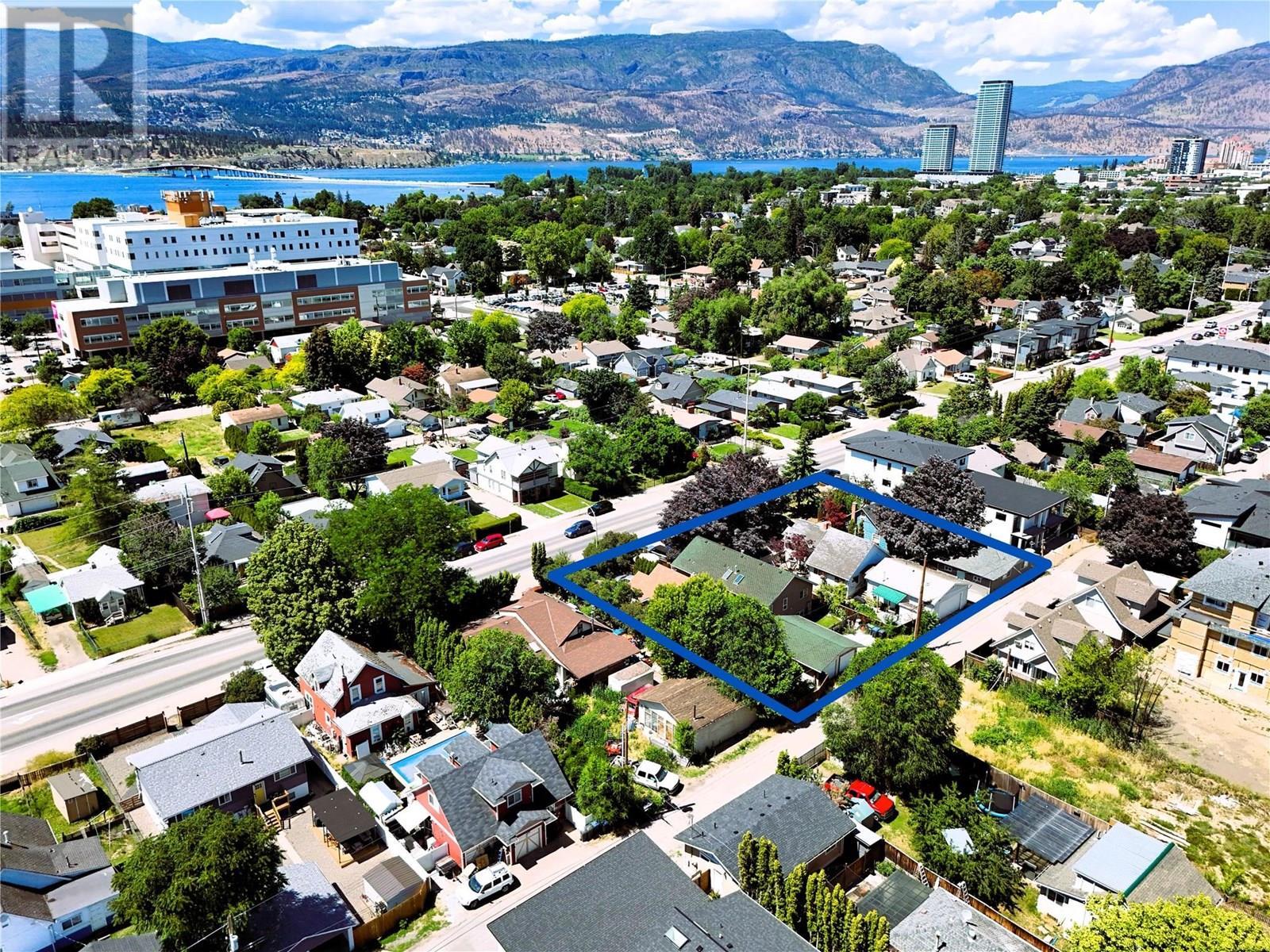 2257 Richter Street. Kelowna, British Columbia