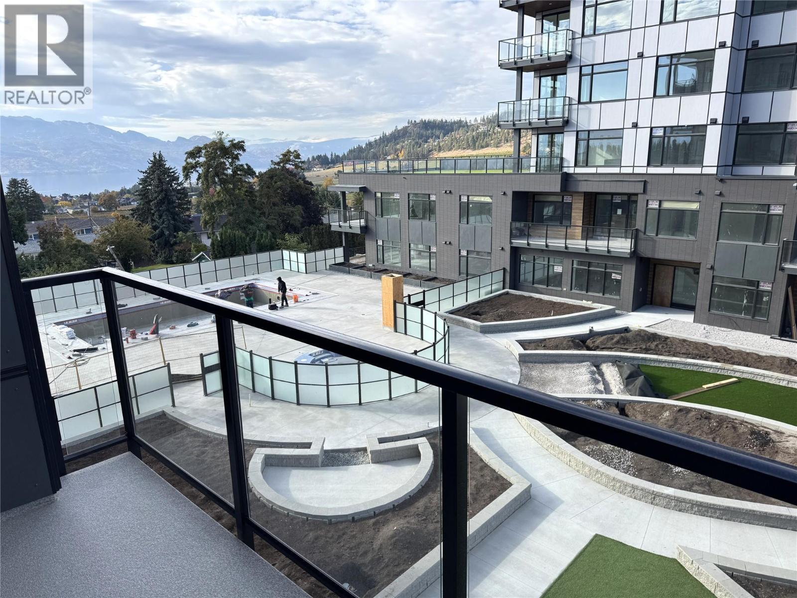 2750 Olalla Road Unit# 303. West Kelowna, British Columbia