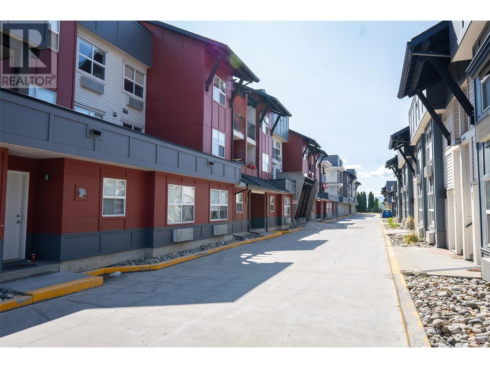 1481 Glenmore Road N Unit# 301. Kelowna, British Columbia