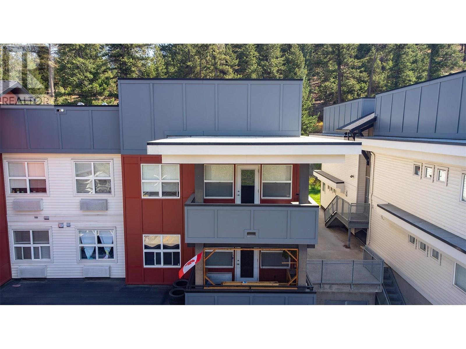 1481 Glenmore Road N Unit# 301. Kelowna, British Columbia