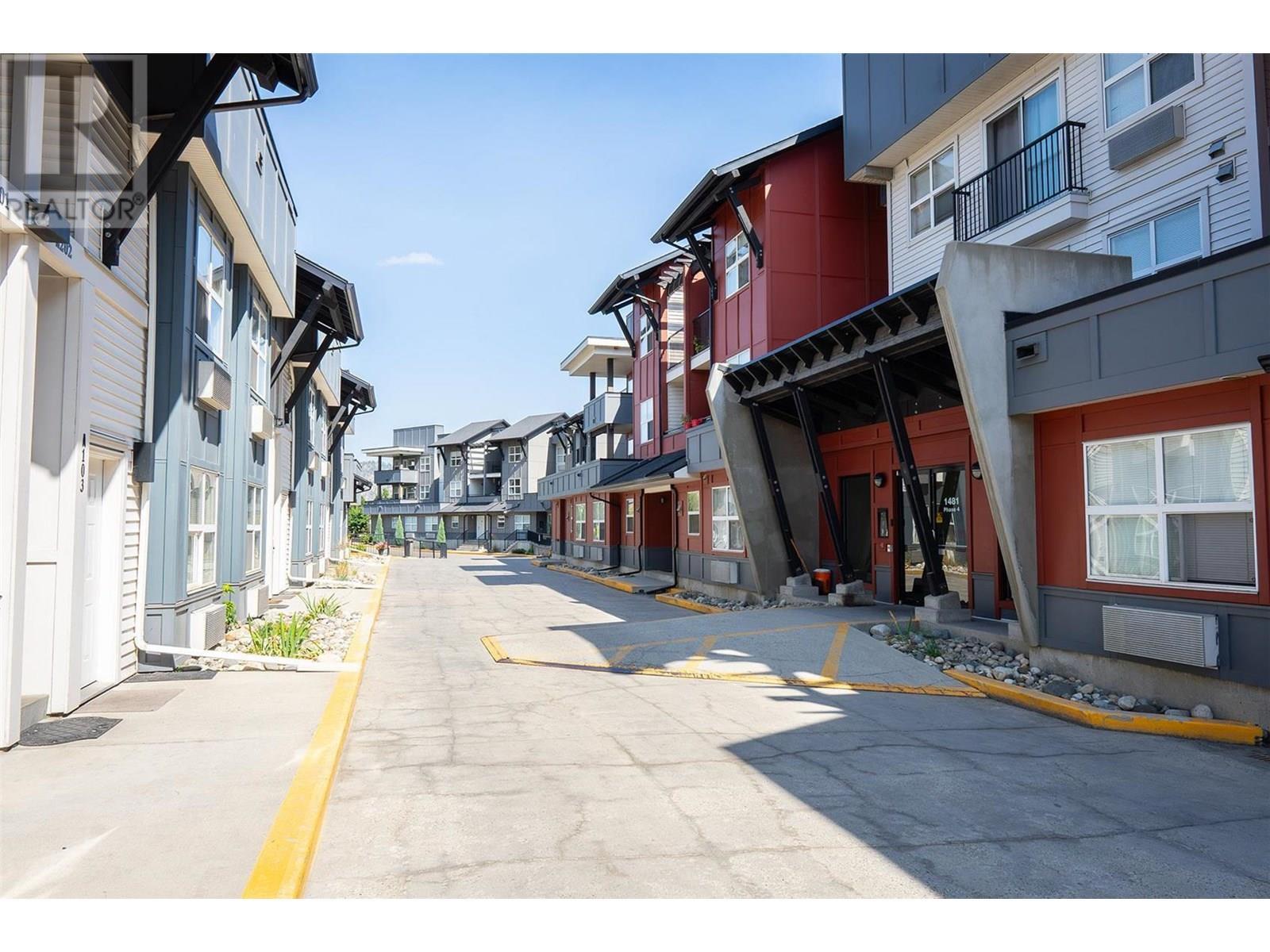 1481 Glenmore Road N Unit# 301. Kelowna, British Columbia