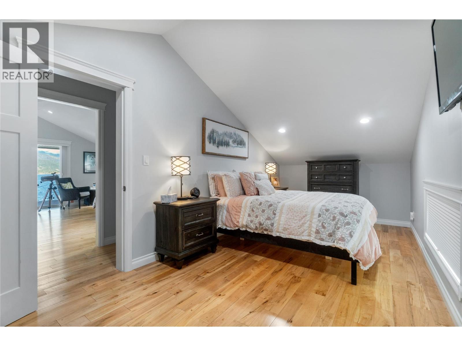 1541 Blind Bay Road Unit# 1. Sorrento, British Columbia