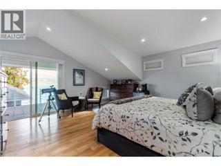1541 Blind Bay Road Unit# 1. Sorrento, British Columbia