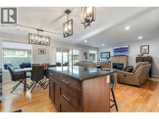 1541 Blind Bay Road Unit# 1. Sorrento, British Columbia