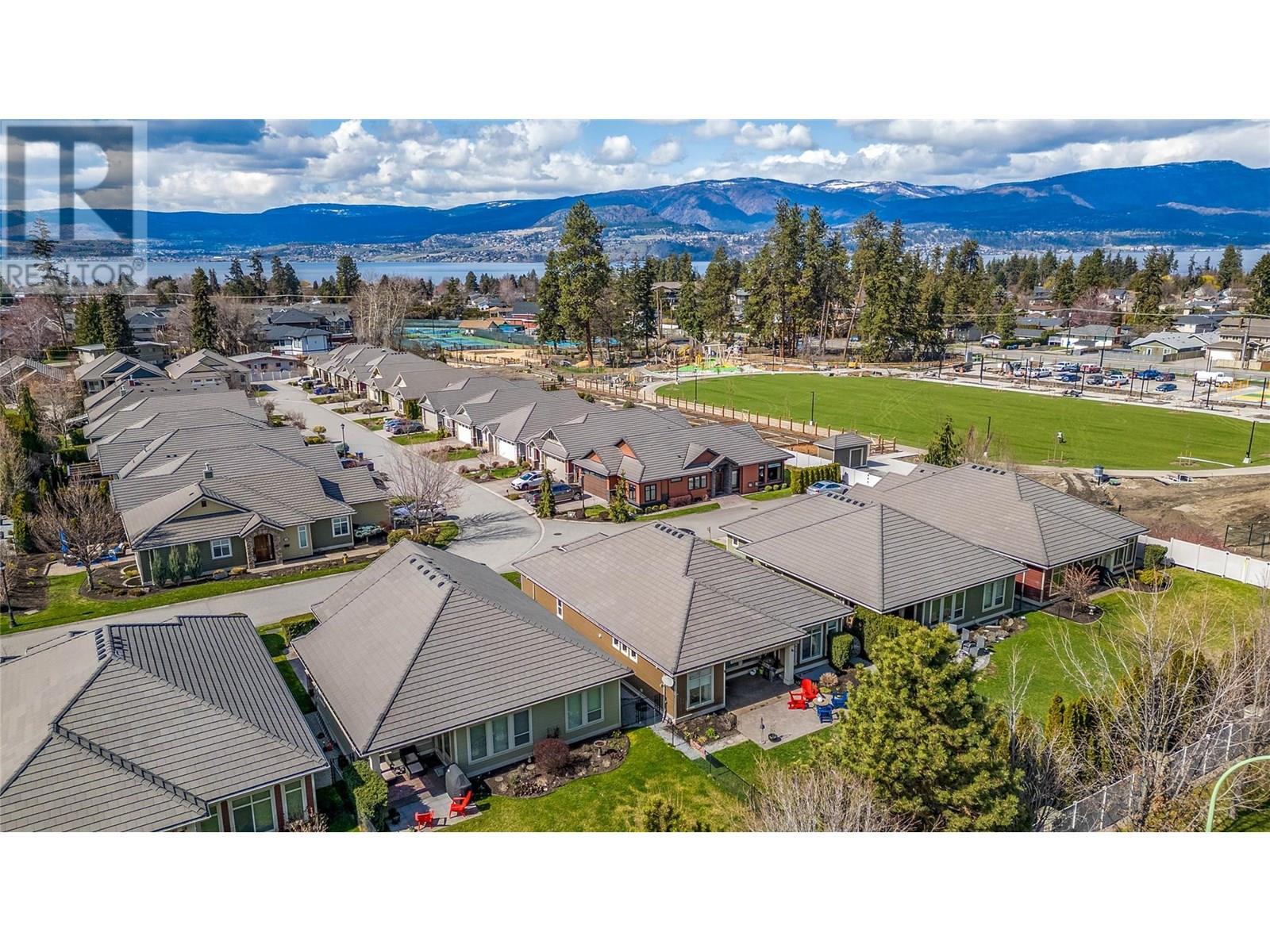 4450 Gordon Drive Unit# 105. Kelowna, British Columbia