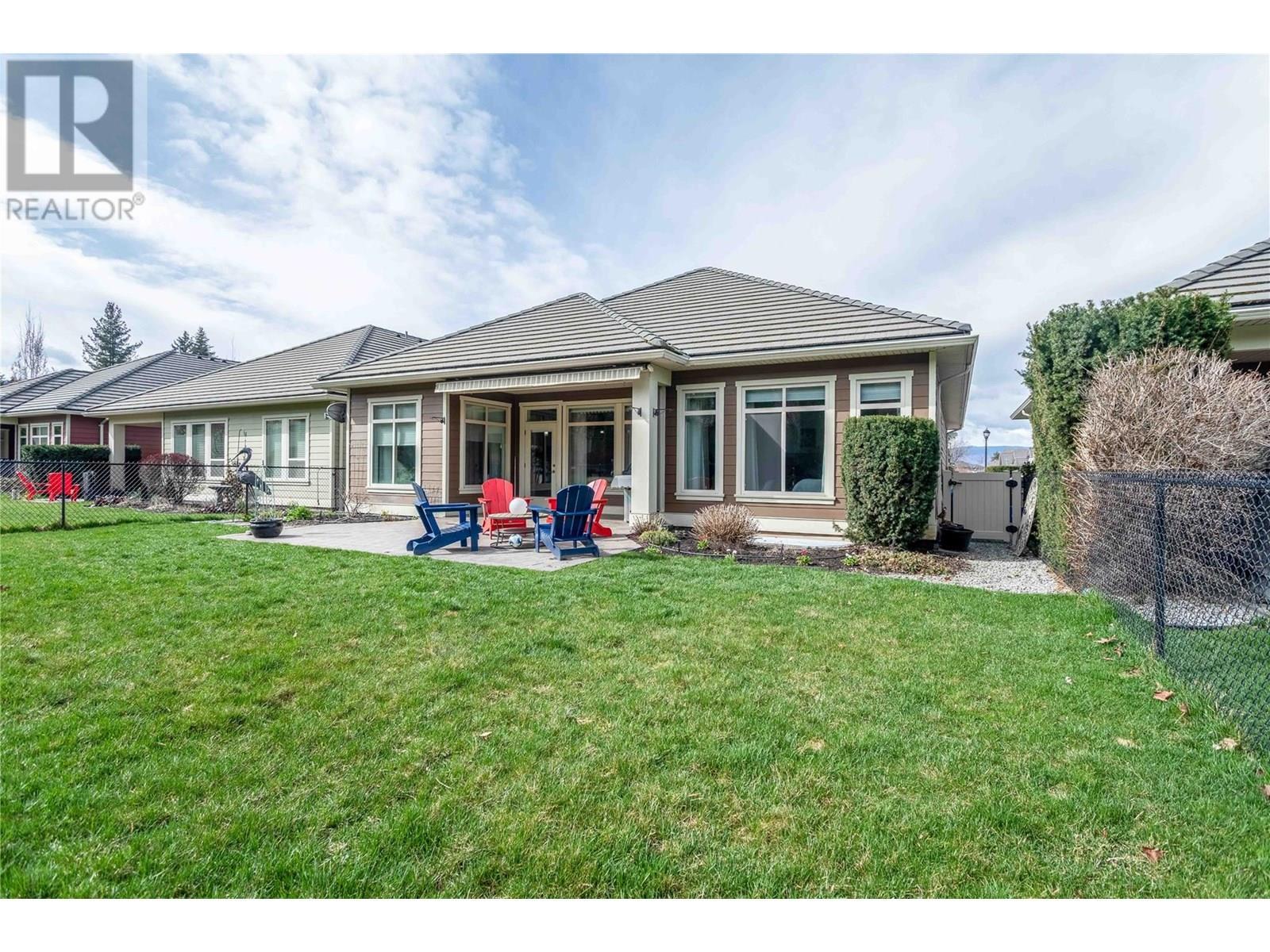 4450 Gordon Drive Unit# 105. Kelowna, British Columbia