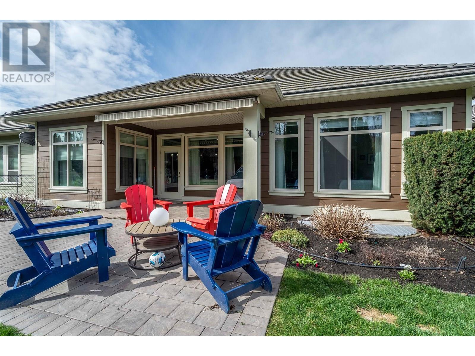 4450 Gordon Drive Unit# 105. Kelowna, British Columbia