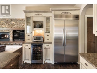 854 Big Rock Court. Kelowna, British Columbia