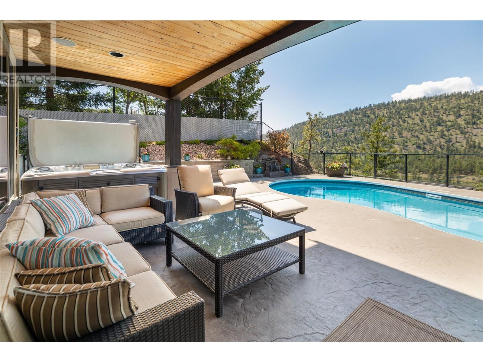 854 Big Rock Court. Kelowna, British Columbia