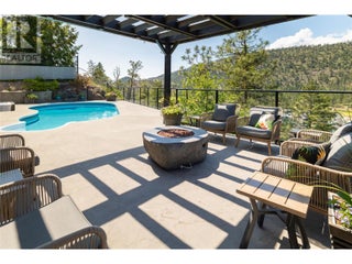 854 Big Rock Court. Kelowna, British Columbia