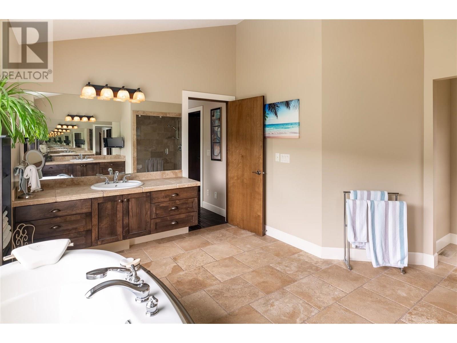 854 Big Rock Court. Kelowna, British Columbia