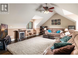 854 Big Rock Court. Kelowna, British Columbia