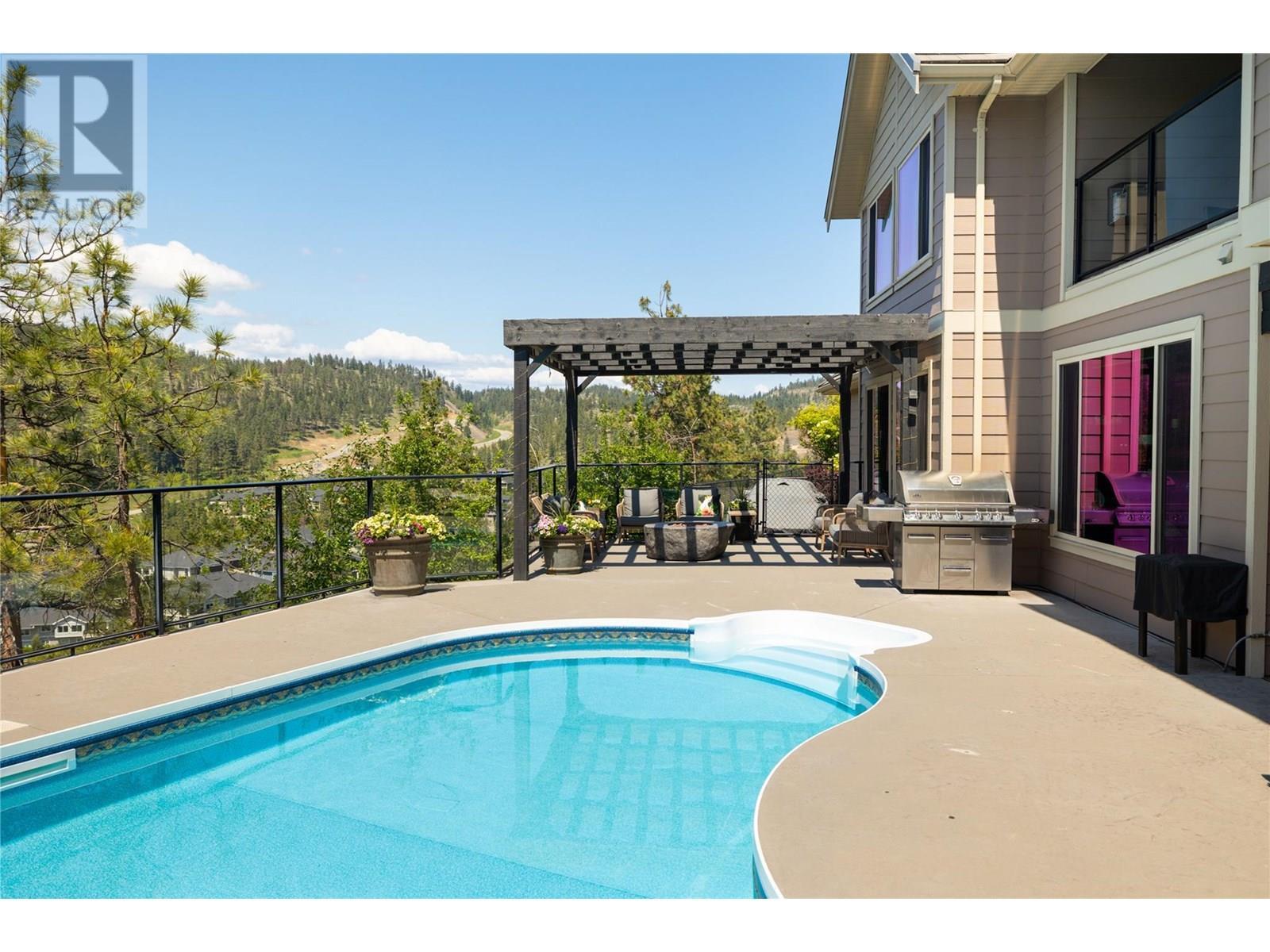 854 Big Rock Court. Kelowna, British Columbia