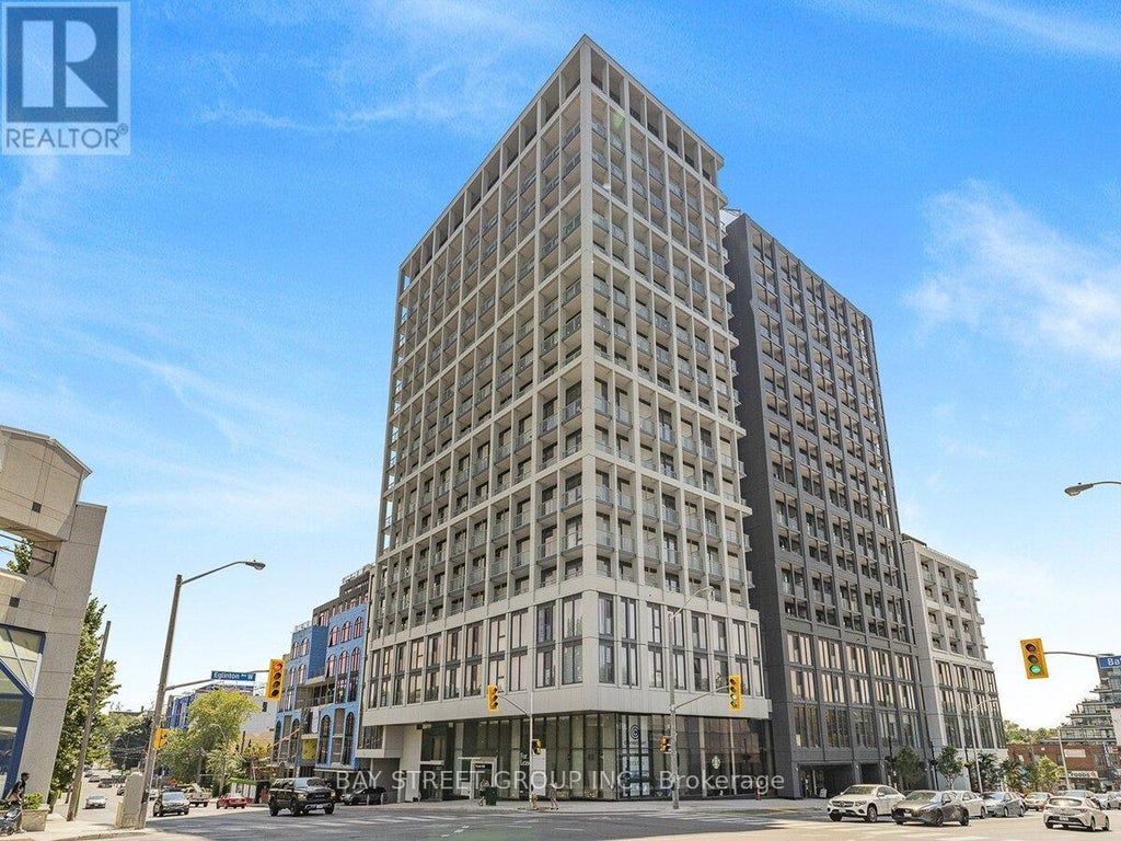 1909 - 2020 Bathurst Street, Toronto (humewood-Cedarvale)