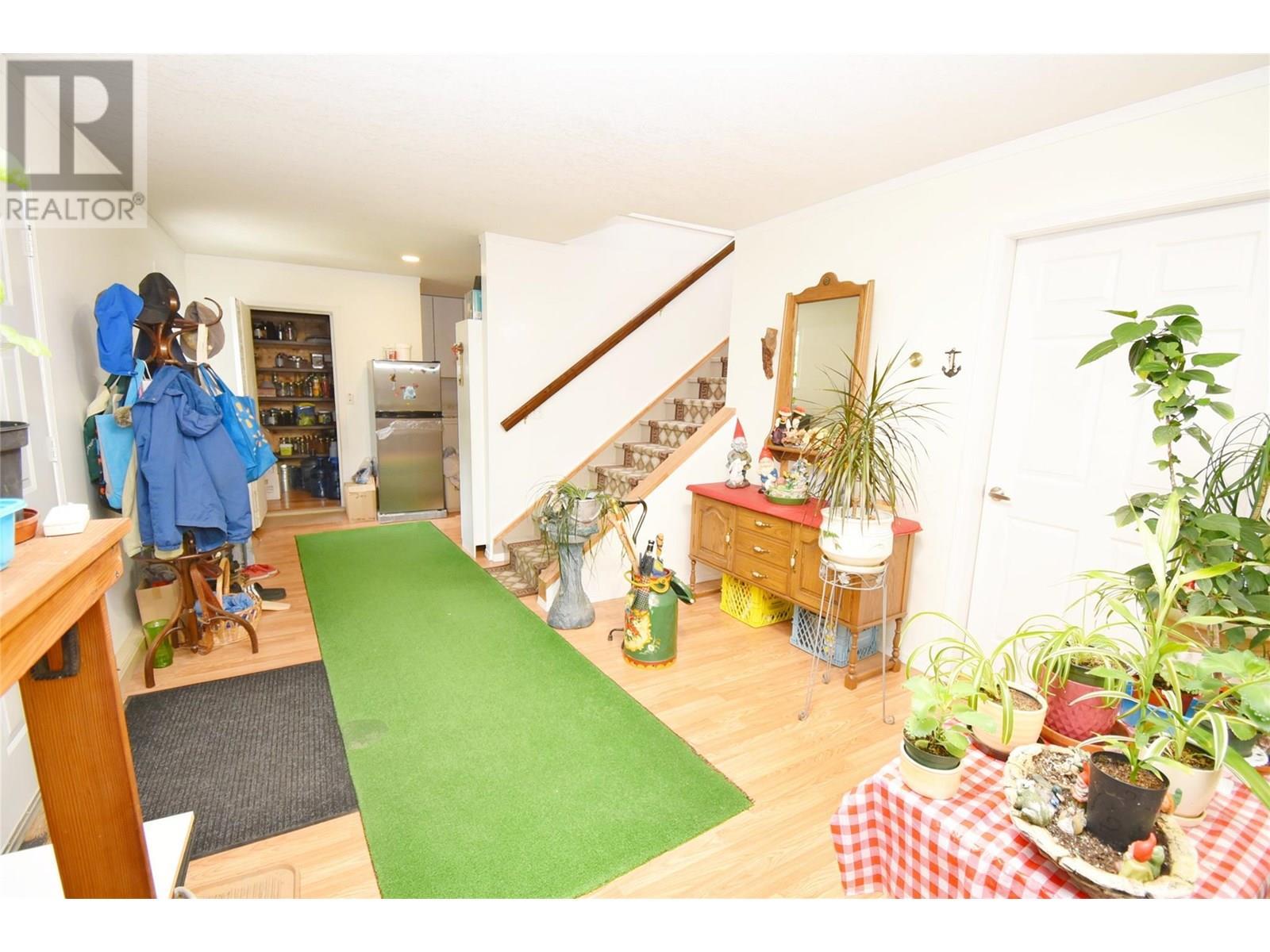 6292 Stickle Road. Vernon, British Columbia