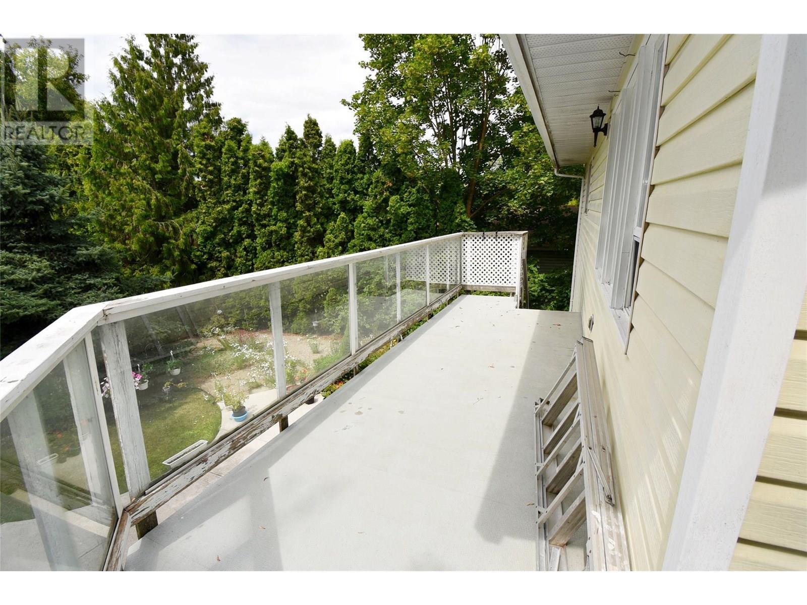 6292 Stickle Road. Vernon, British Columbia