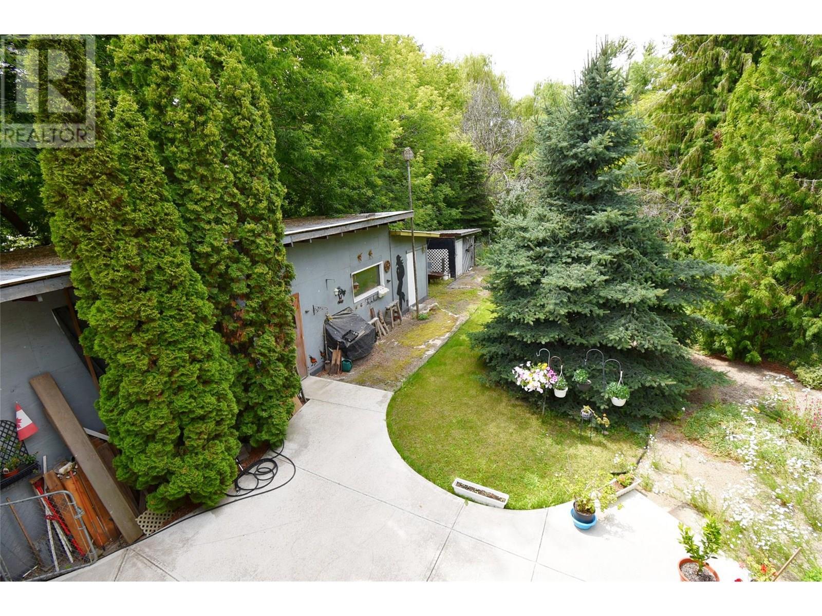 6292 Stickle Road. Vernon, British Columbia