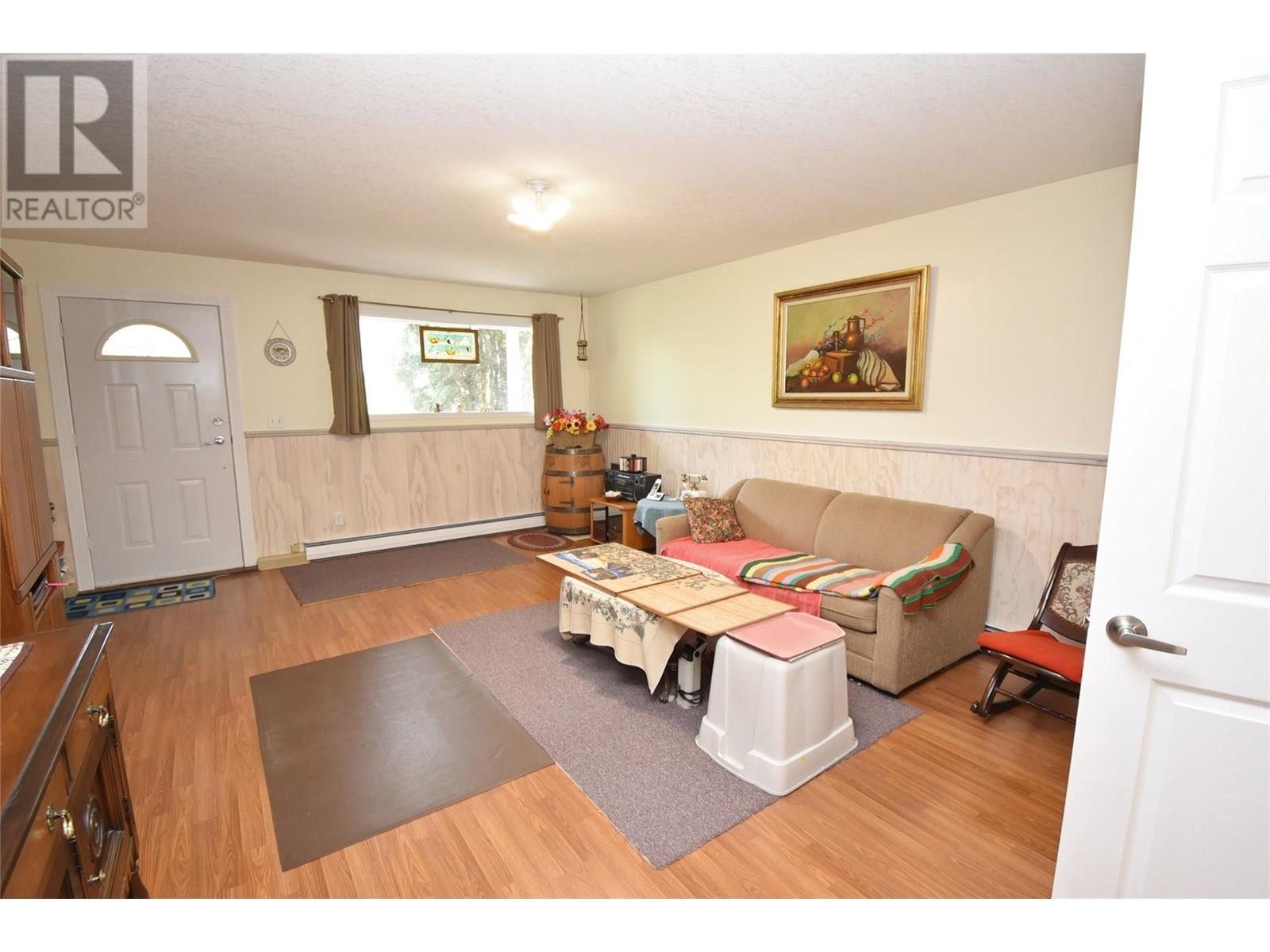 6292 Stickle Road. Vernon, British Columbia