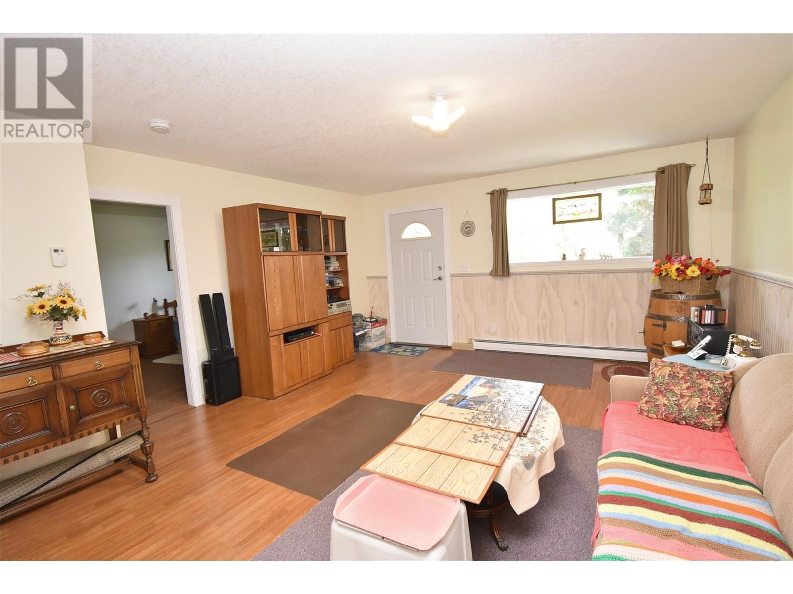 6292 Stickle Road. Vernon, British Columbia