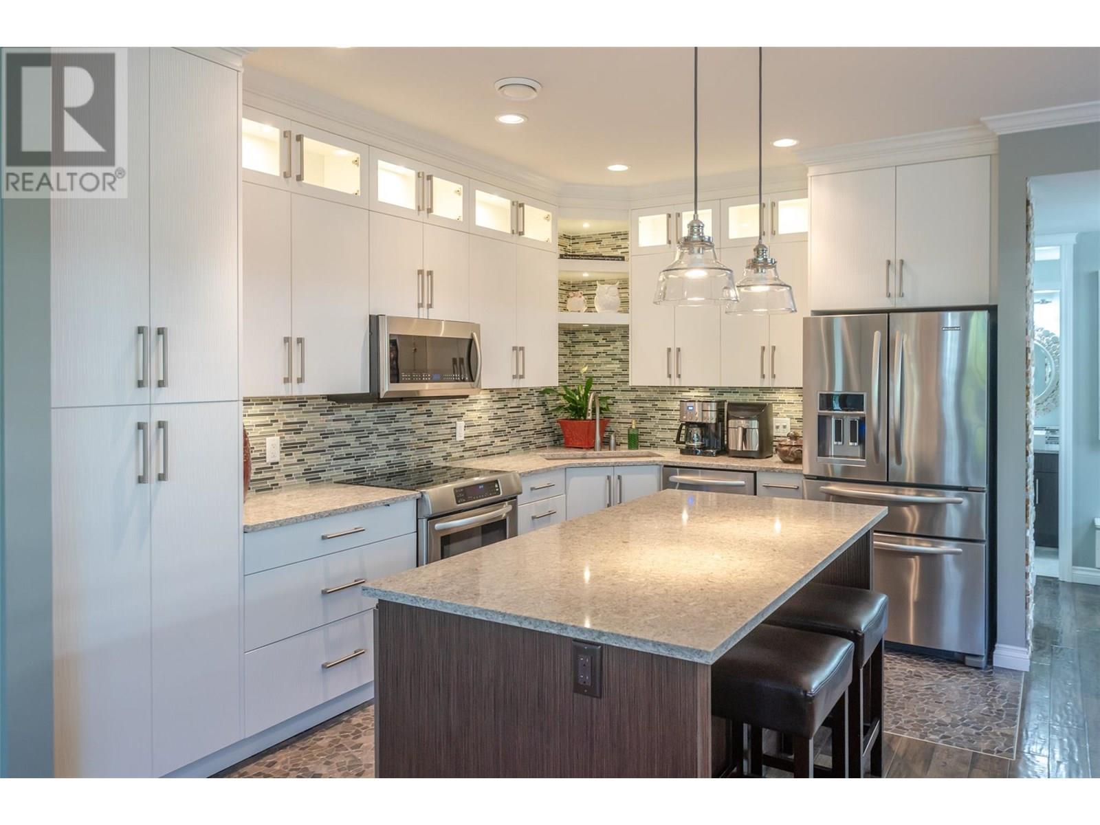 2450 Radio Tower Road Unit# 94. Oliver, British Columbia