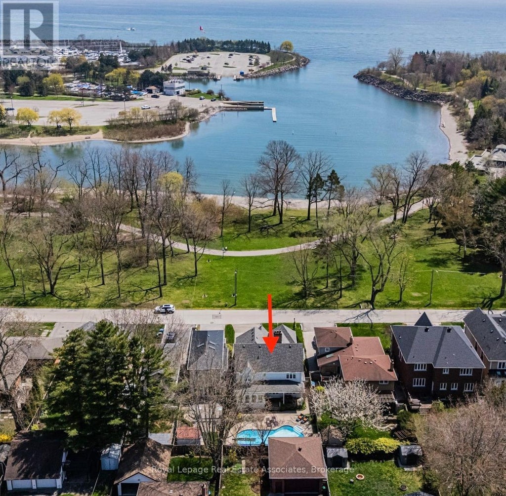 599 Lakeside Avenue, Mississauga (lakeview)