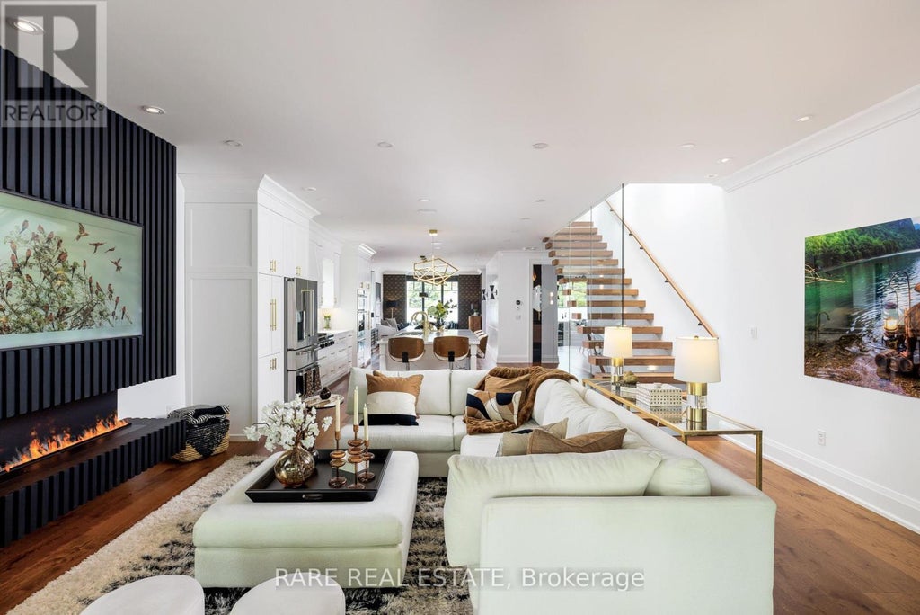 31 Third Street, Toronto (new Toronto)