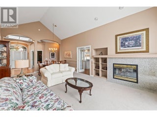 4003 Gallaghers Terrace. Kelowna, British Columbia