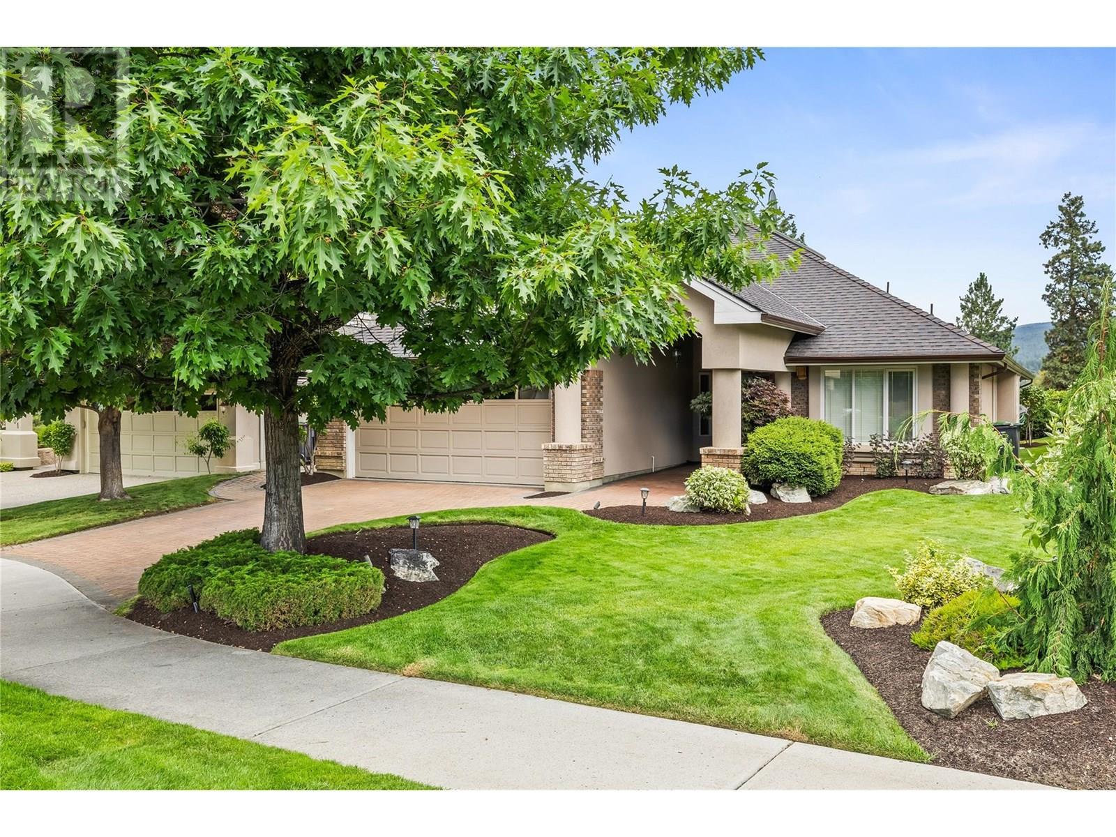 4003 Gallaghers Terrace. Kelowna, British Columbia