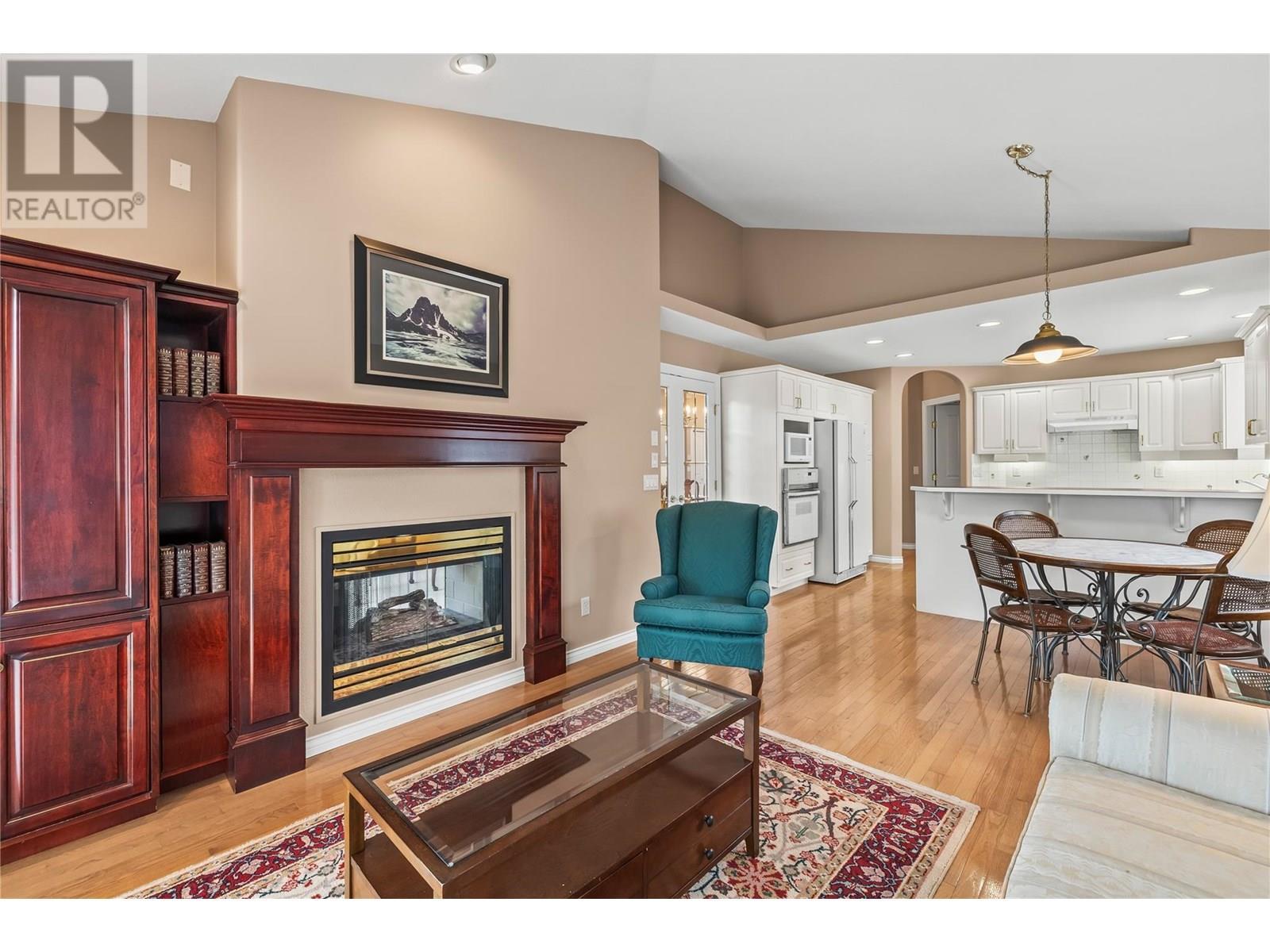 4003 Gallaghers Terrace. Kelowna, British Columbia