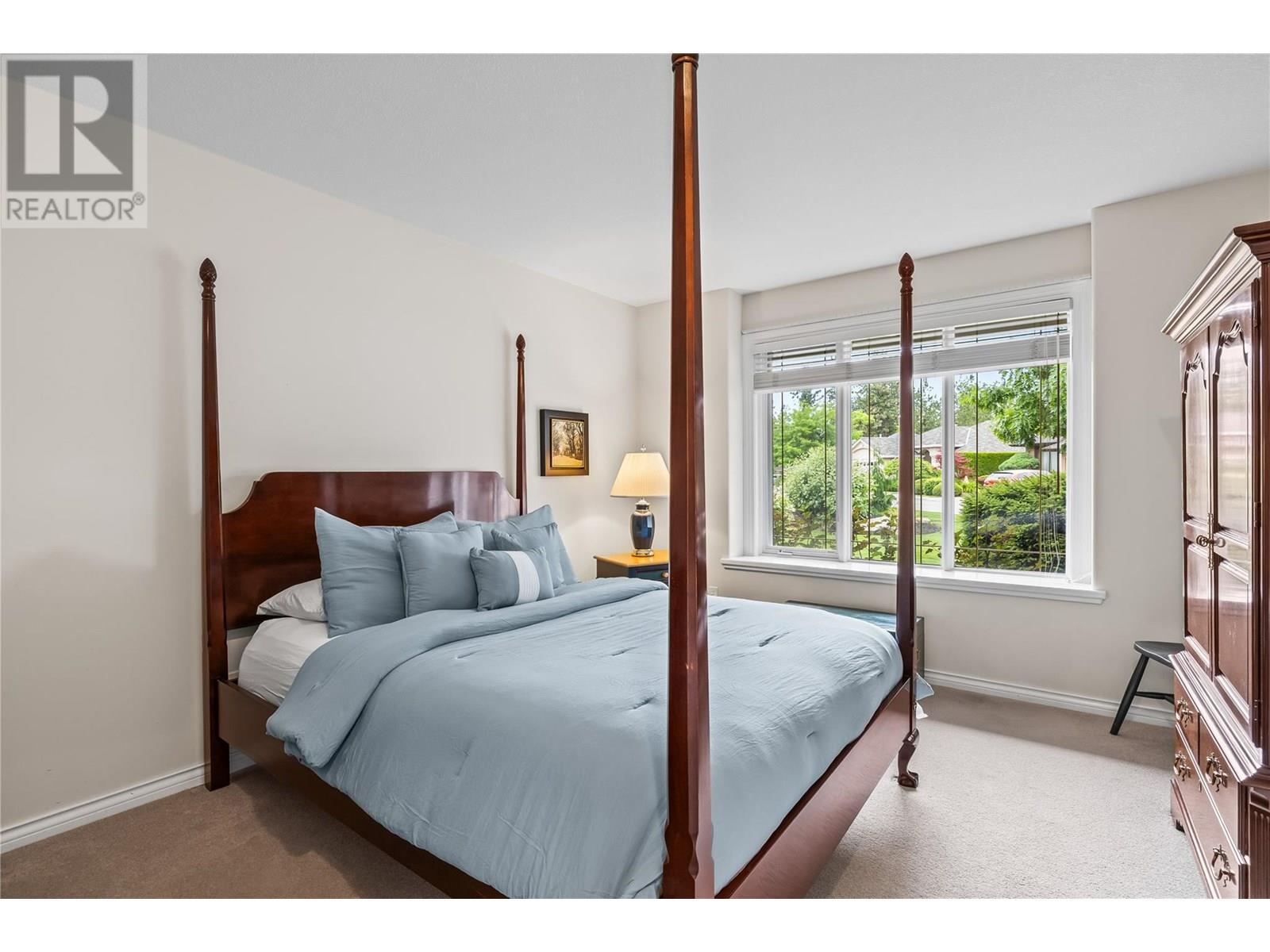 4003 Gallaghers Terrace. Kelowna, British Columbia