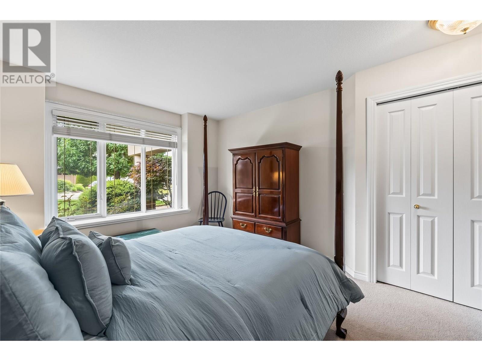 4003 Gallaghers Terrace. Kelowna, British Columbia